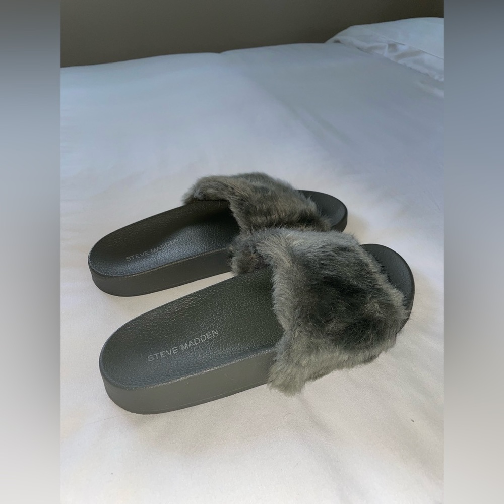 Steve Madden - Faux Fur Slides - image 1